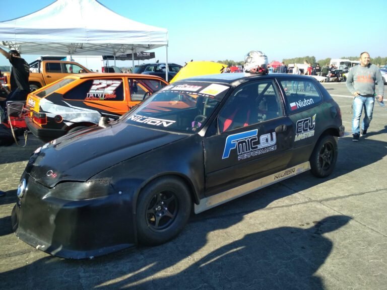 Krzysztof Niuton's Honda Civic Drag Car – 11.106s ET Record