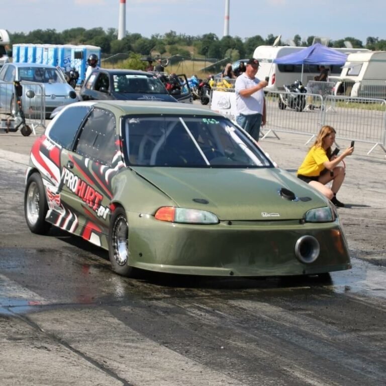 Lukasz Laskowski's Honda Civic Drag Car – 9.645s ET Record